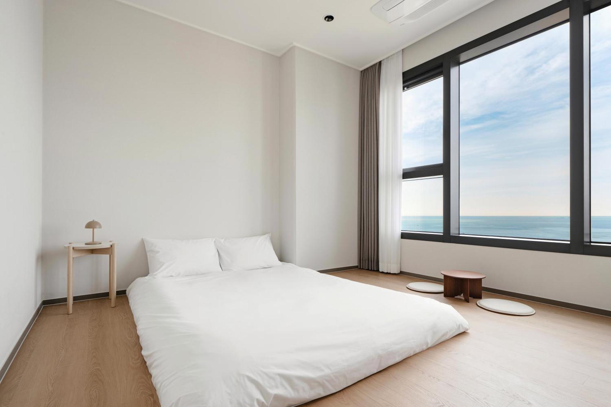 Le Collective Haeundae Paragraf Busan Bilik gambar